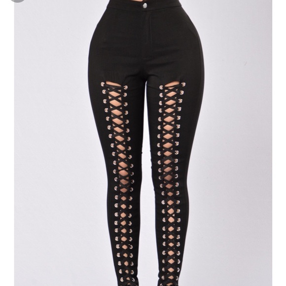 Fashion Nova Denim - NWT High waisted fashion nova nori pants